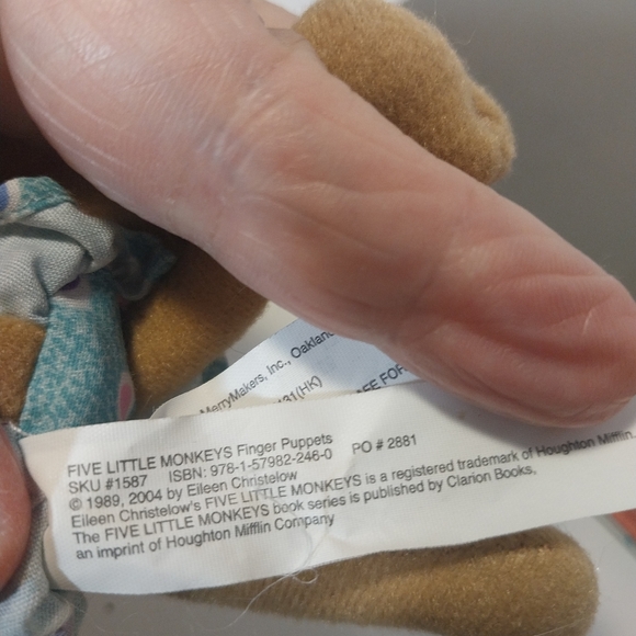 Eileen Christelow Five Little Monkeys Finger Puppets Set of 2 - Picture 9 of 11